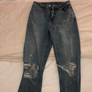 Abercrombie & Fitch Boyfriend Jeans